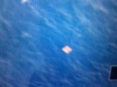 Malaysia Kerahkan Kapal-kapal Untuk Selidiki Benda Kuning Mengapung