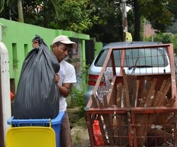 Bincang Politik Tukang Sampah Ibu Kota