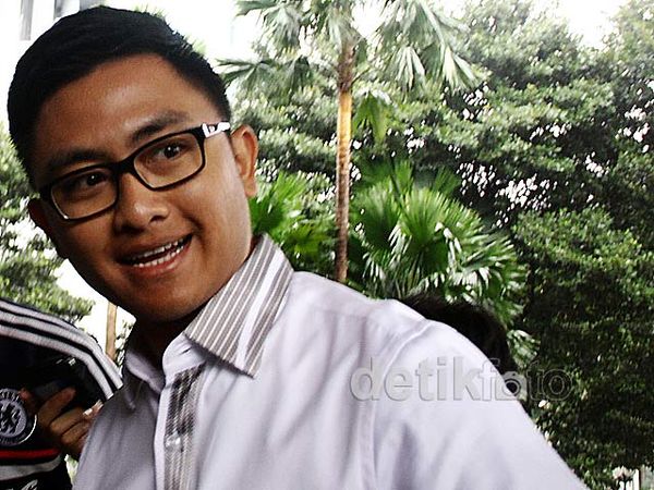 Anak dan Menantu Atut Diperiksa KPK