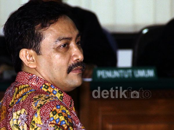 Sidang Dakwaan Andi Mallarangeng