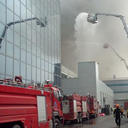 Duh! Pabrik Komponen Galaxy 5 Kebakaran