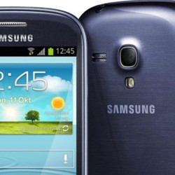 Samsung Segarkan Galaxy S III Mini