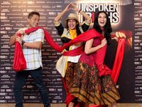 Suasana Perilisan Film Kebaya Pengantin Nia Dinata di Malaysia