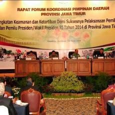 Bahas Pemilu 2014, Gubernur Jatim Kumpulkan Pejabat Hingga Tingkat Kecamatan