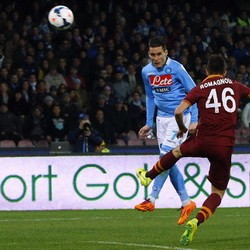Sengit, Napoli Taklukkan Roma 1-0