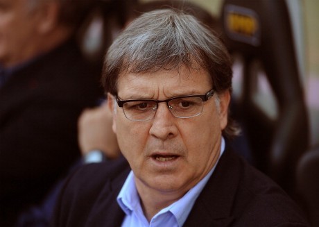 Barca Kalah, Martino Disorot Media