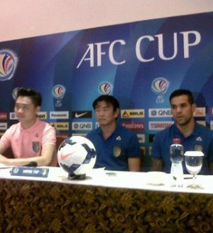 Sambangi Arema, Ha Noi T&T Bidik Satu Angka