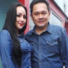 Farhat: 4 Tahun Menikah, Regina yang Biayai Kehidupan Ilal