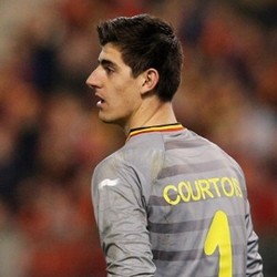 Diklaim Akan Gabung Madrid, Courtois Tegas Membantah