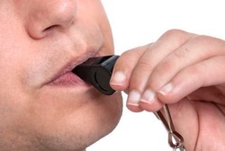 Tak Sengaja Telan Peluit, 15 Tahun Lamanya Napas Pria Ini Berbunyi Saat Tidur