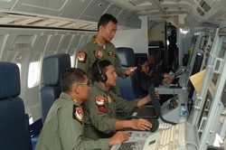 Perluas Area Pencarian, TNI AU Belum Temukan Jejak di Selat Malaka