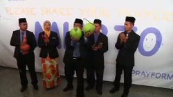 Pesawat Malaysia Airlines Belum Ditemukan, Dukun dan Relawan Turun Tangan