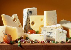 Eropa Berencana Larang Pemakaian Nama Parmesan dan Feta pada Keju Buatan Amerika