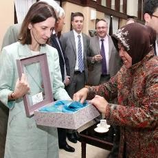 Bertemu Risma, Dubes Prancis Bahas Investasi, Ekonomi dan Lingkungan