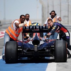 Vettel Akan Beraksi dengan Suzie di Musim 2014