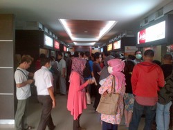 Ikut Terdampak Asap, Pasutri Ini Bingung Jadwal Umrahnya Jadi Tak Pasti