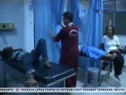 Tabrak Belasan Warga Pengguna Jalan, Sopir Angkot Babak Belur Dimassa