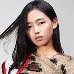 Bagi Dena JKT48, Keluarga Nomor Satu