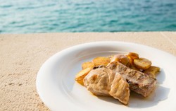 Mengapa Ikan Terasa Lebih Enak Jika Disantap di Pinggir Laut?