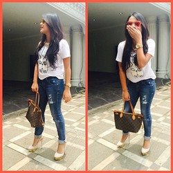 Gaya Casual Chic Aurel dengan High Heels, Love It or Leave It?
