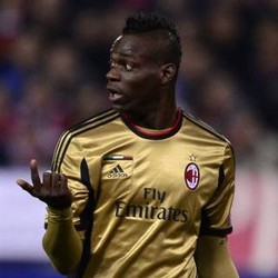 Milan Digasak Atletico, Balotelli Kebanjiran Kritik dari Media