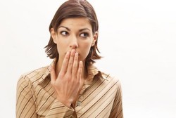 Menguap Bisa Menular dan Kaget Hilangkan Cegukan, Mitos atau Fakta?