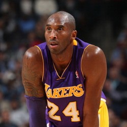 Kobe Bryant Absen sampai Akhir Musim