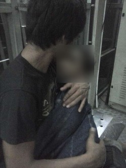 Saat Balita yang Disiksa Ibu Tiri Terkulai di Halte Busway