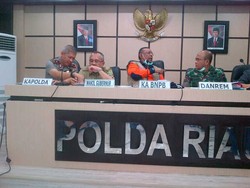 Gubernur Riau Tak Ikut Teleconference dengan SBY Soal Asap