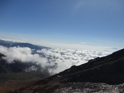 samudra di atas awan