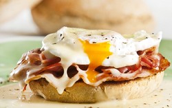 Tahun 2013 Pengunjung Restoran di Amerika Terbanyak Beli Menu Sarapan