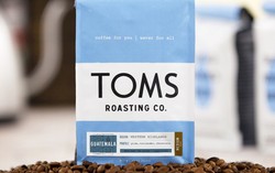 Tiap 1 Kantong Kopi TOMS Terjual, Kebutuhan Air Satu Orang Tiap Minggu Terpenuhi