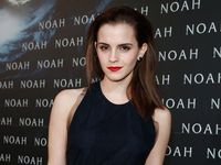 Cantik dan Elegan Emma Watson