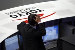 Banyak Sentimen Negatif Beredar, Bursa Jepang Anjlok 3,3%