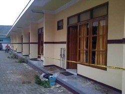 Sekelompok Orang Beratribut Ormas Ngamuk Rusak Hotel di Semarang