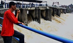 Ketinggian Air Naik, Bendungan Air Katulampa Bogor Siaga II