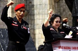Mereka yang Pro dan Kontra Pencapresan Jokowi