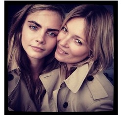 Kate Moss dan Cara Delevingne Jadi Model Parfum Burberry Terbaru