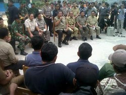 SBY Tinggalkan Kampanye untuk Atasi Asap, Pejabat se-Riau Tepuk Tangan