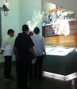 Kampanye Perdana, Jokowi Blusukan ke Museum Sejarah