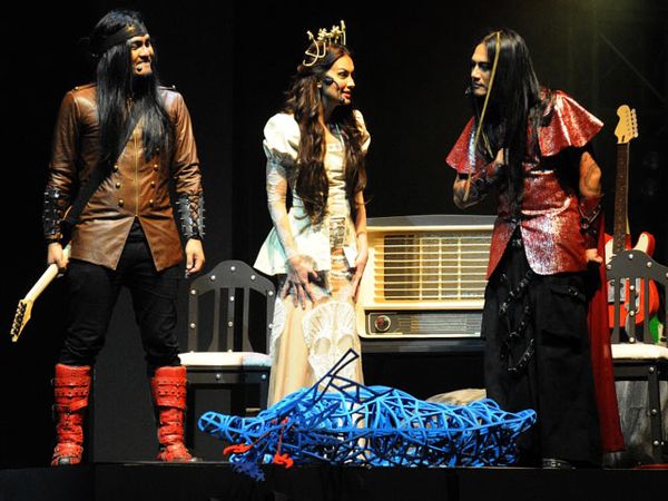 Pementasan Wayang Orang Rock Ekalaya