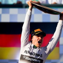 Rosberg Dekati Rekor Ayahnya