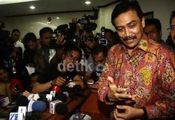 Andi Mallarangeng Klaim Choel Minta Fee 18% Untuk Dirinya Sendiri