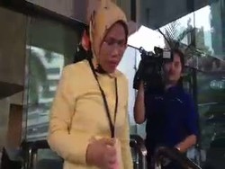 Kangen, Tatu dan Airin Jenguk Wawan