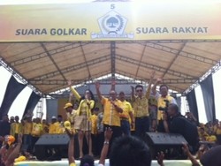 Kampanye di Lampung, Ical: Ingat Pak Harto? Enak Zaman Mbiyen?