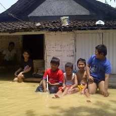 Banjir Luapan Sungai Pomahan Rendam Rumah di Tiga Desa