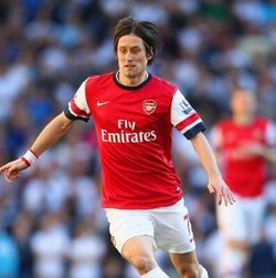 Jebol Gawang Spurs Jadi Salah Satu Gol Terbaik Rosicky