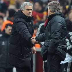 Mourinho Tolak Undangan Makan Malam Mancini