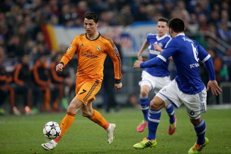 Schalke, Pemanasan Si Putih untuk El Clasico
