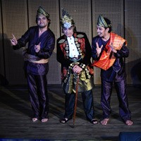 Terkenang Romeo & Juliet, Denny Malik Buat Drama Musikal Siti Nurbaya (Kasih Tak Sampai)